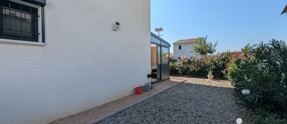 Maison 4 pièces de 83 m² à Oraison (04700)