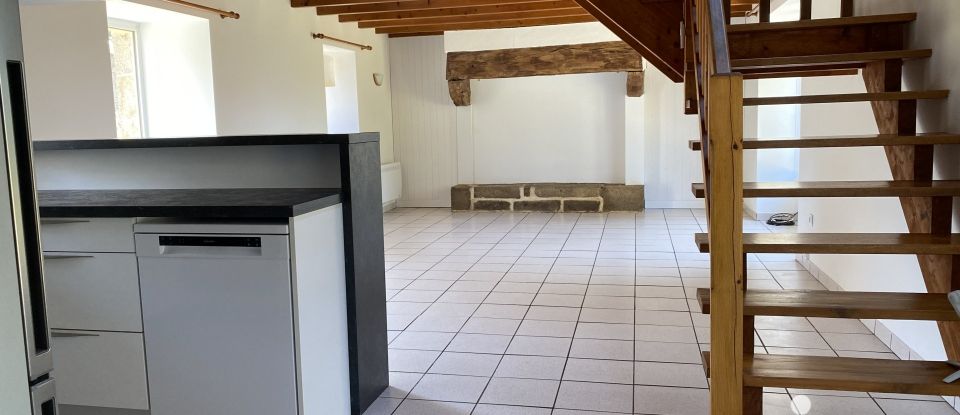 Traditional house 4 rooms of 85 m² in Plogonnec (29180)