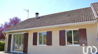 Traditional house 4 rooms of 80 m² in Le Blanc (36300)