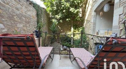 Village house 9 rooms of 600 m² in Azille (11700)