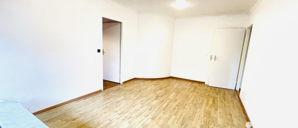 Appartement 2 pièces de 44 m² à Évry (91000)