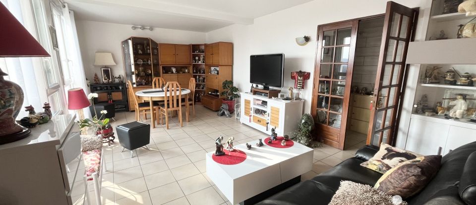 Apartment 4 rooms of 62 m² in Brunoy (91800)