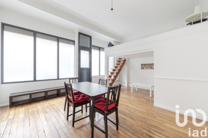 Studio 1 pièce de 47 m² à Paris (75018)