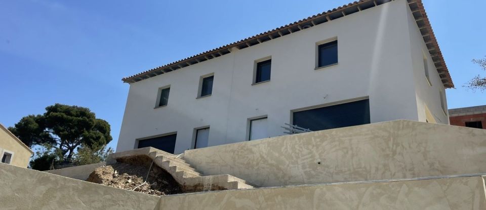 Maison 4 pièces de 90 m² à La Seyne-sur-Mer (83500)