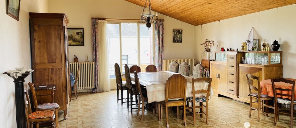 House 6 rooms of 164 m² in Lys-Haut-Layon (49310)