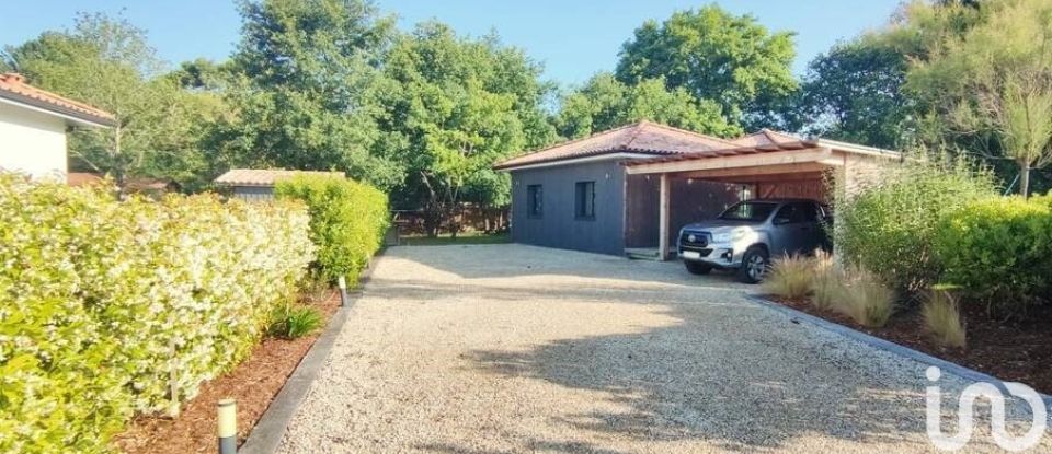 House 6 rooms of 165 m² in Sanguinet (40460)