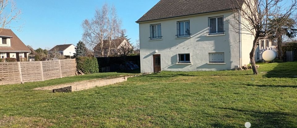 House 4 rooms of 96 m² in Nouans-les-Fontaines (37460)