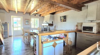 Traditional house 3 rooms of 73 m² in Malvalette (43210)