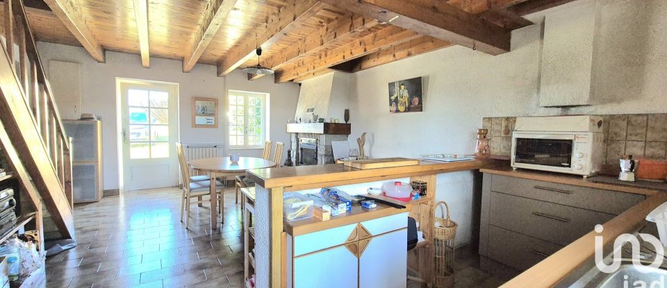 Maison traditionnelle 3 pièces de 73 m² à Malvalette (43210)