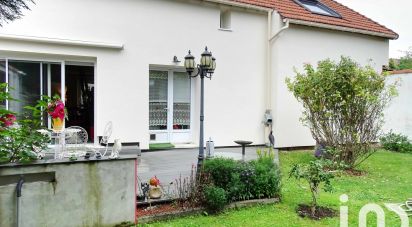 House 8 rooms of 241 m² in Villevaudé (77410)