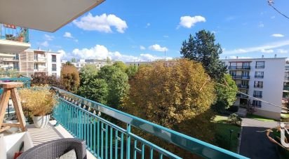 Apartment 3 rooms of 70 m² in Rueil-Malmaison (92500)