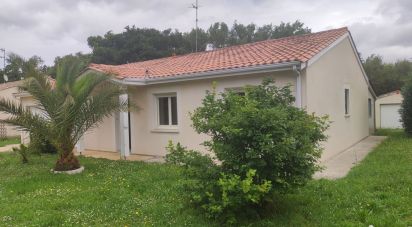 House 5 rooms of 120 m² in Ambarès-et-Lagrave (33440)