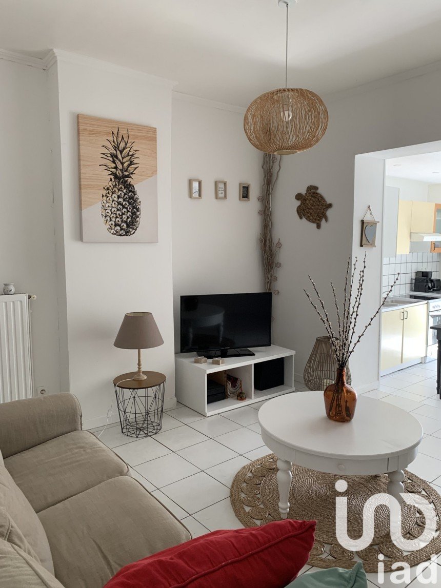 Town house 5 rooms of 92 m² in La Bassée (59480)