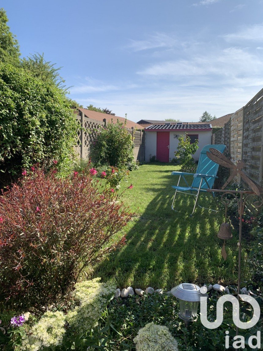 Town house 5 rooms of 92 m² in La Bassée (59480)