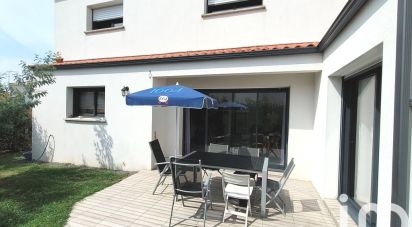 House 5 rooms of 143 m² in Les Sables-d'Olonne (85100)