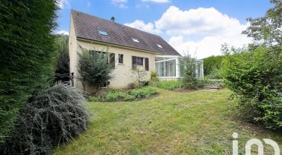 Maison 8 pièces de 227 m² à Verneuil-en-Halatte (60550)