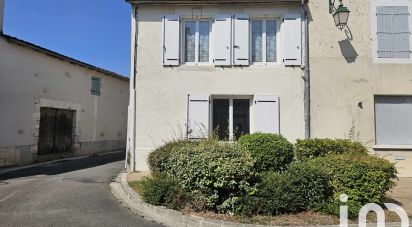 Maison de ville 7 pièces de 154 m² à Aigre (16140)