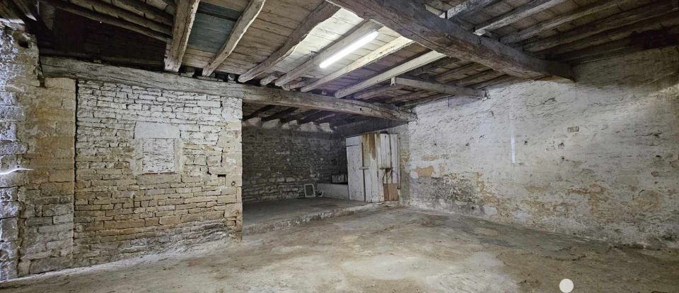 Maison de ville 7 pièces de 154 m² à Aigre (16140)