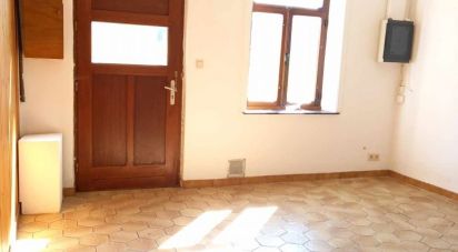 House 3 rooms of 64 m² in Jeumont (59460)