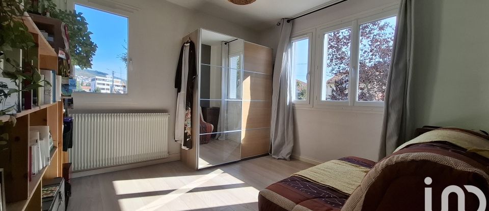 Apartment 3 rooms of 64 m² in Clermont-Ferrand (63100)