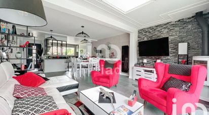 Maison 4 pièces de 101 m² à Vélizy-Villacoublay (78140)