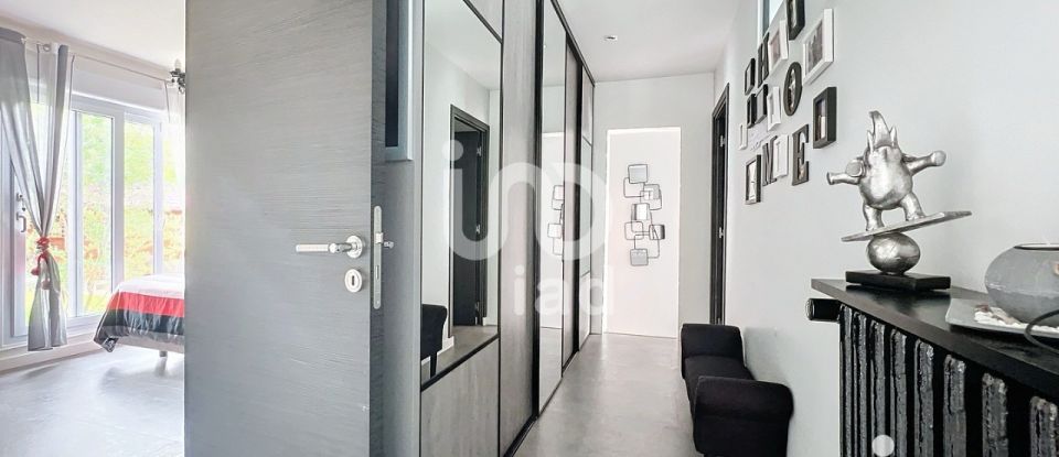 Maison 4 pièces de 101 m² à Vélizy-Villacoublay (78140)