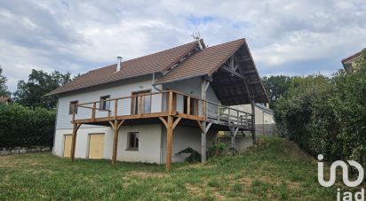 Maison 4 pièces de 114 m² à Parlan (15290)