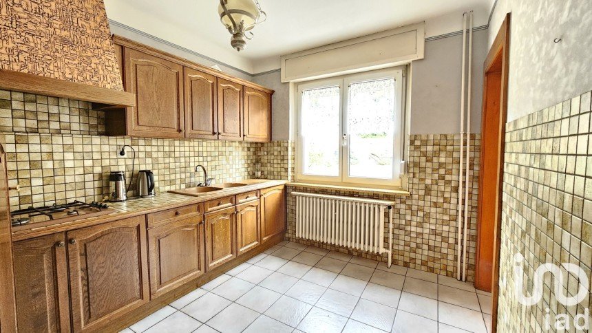 Traditional house 5 rooms of 123 m² in Bisten-en-Lorraine (57220)