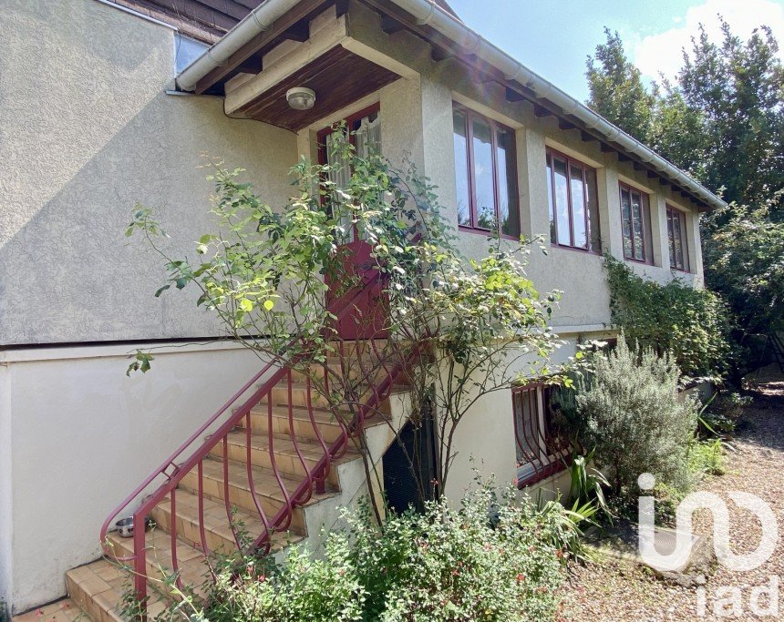 Maison 5 pièces de 111 m² à Conflans-Sainte-Honorine (78700)