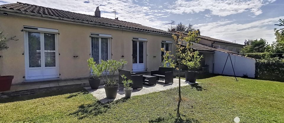 House 5 rooms of 102 m² in Jarnac (16200)