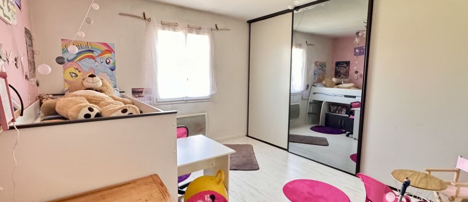 Maison 5 pièces de 145 m² à Eysines (33320)