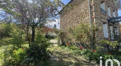 Demeure 7 pièces de 115 m² à Saint-Rémy-lès-Chevreuse (78470)