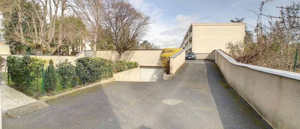 Block of flats in Saint-Fargeau-Ponthierry (77310) of 276 m²