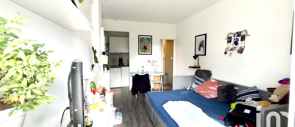 Immeuble de 147 m² à Valenciennes (59300)