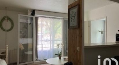 Apartment 2 rooms of 43 m² in Saint-Denis (93200)