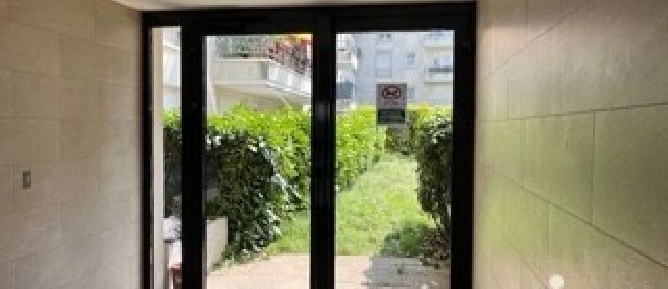 Apartment 2 rooms of 43 m² in Saint-Denis (93200)