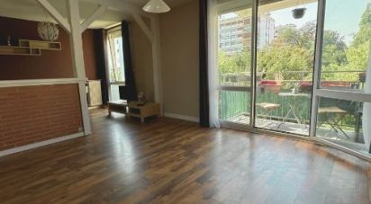 Apartment 4 rooms of 74 m² in Beauvais (60000)