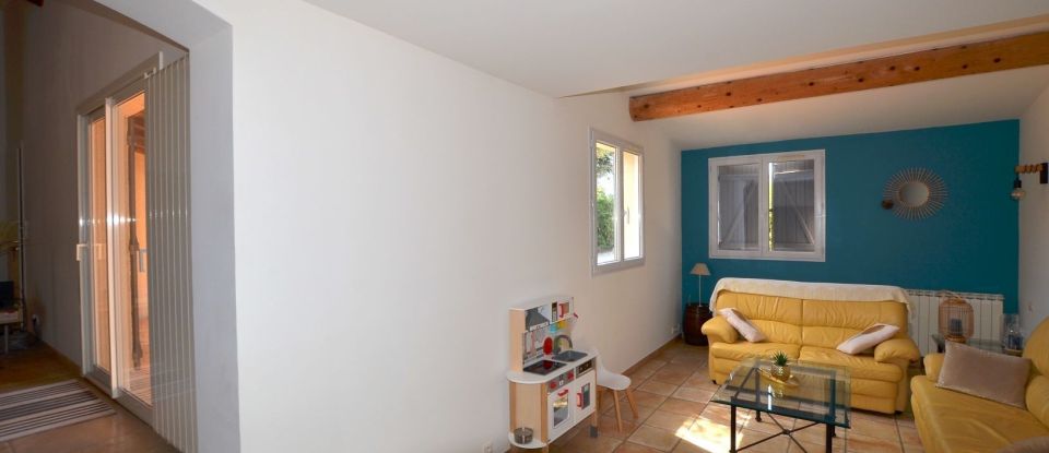 Maison 7 pièces de 165 m² à Poulx (30320)