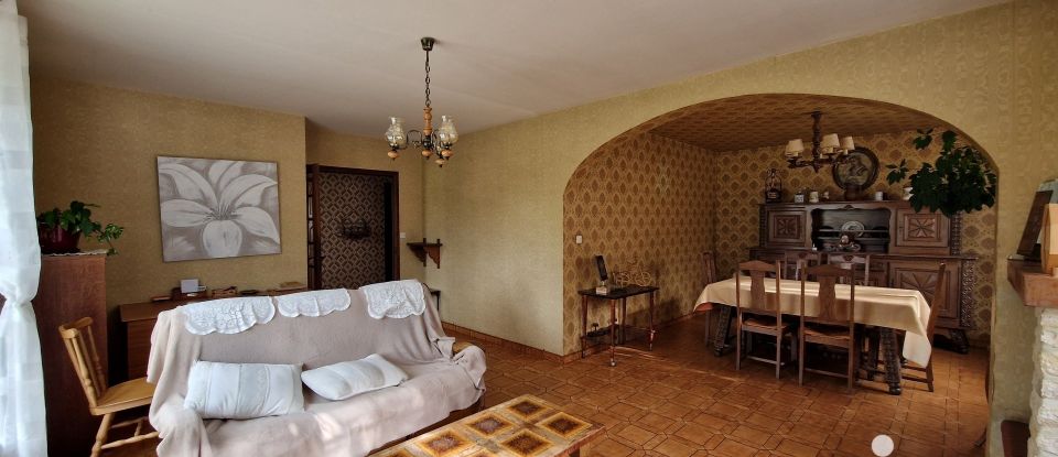 Traditional house 5 rooms of 112 m² in Occagnes (61200)