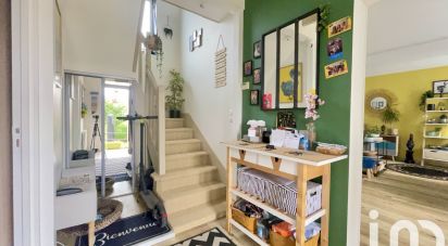 Maison 6 pièces de 97 m² à Domont (95330)