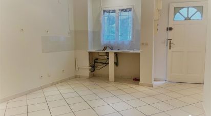 Apartment 2 rooms of 32 m² in Corbeil-Essonnes (91100)