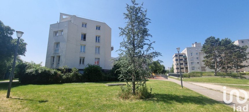 Vente Appartement 36m² 2 Pièces à Sevran (93270) - Iad France