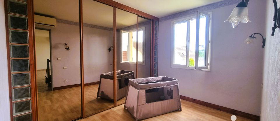 Maison 4 pièces de 78 m² à Épernon (28230)