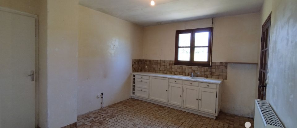 Country house 9 rooms of 229 m² in Villaines-la-Juhel (53700)