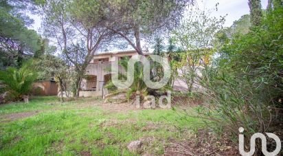 Traditional house 4 rooms of 160 m² in Puget-sur-Argens (83480)