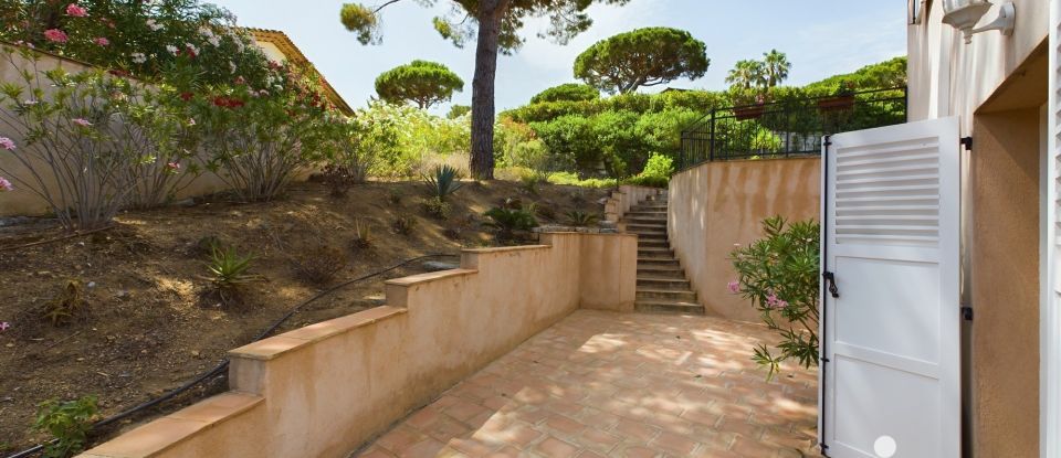 Maison traditionnelle 5 pièces de 215 m² à Sainte-Maxime (83120)