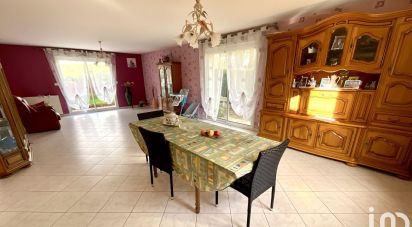 House 7 rooms of 164 m² in Argentré (53210)