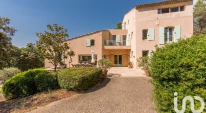 Demeure 7 pièces de 230 m² à Lourmarin (84160)