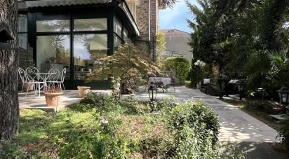 House 6 rooms of 200 m² in Sucy-en-Brie (94370)