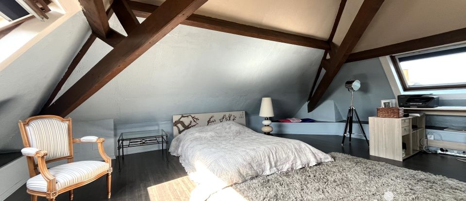 Maison 6 pièces de 200 m² à Sucy-en-Brie (94370)